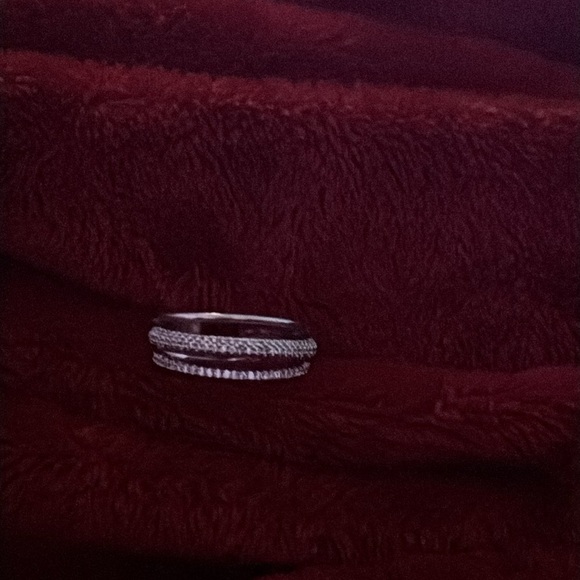 Silver tone stacked double layer Ring - Picture 10 of 11